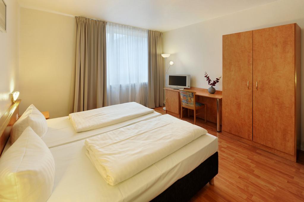 Fair Hotel Frankfurt - An Der Messe Frankfurt am Main Room photo